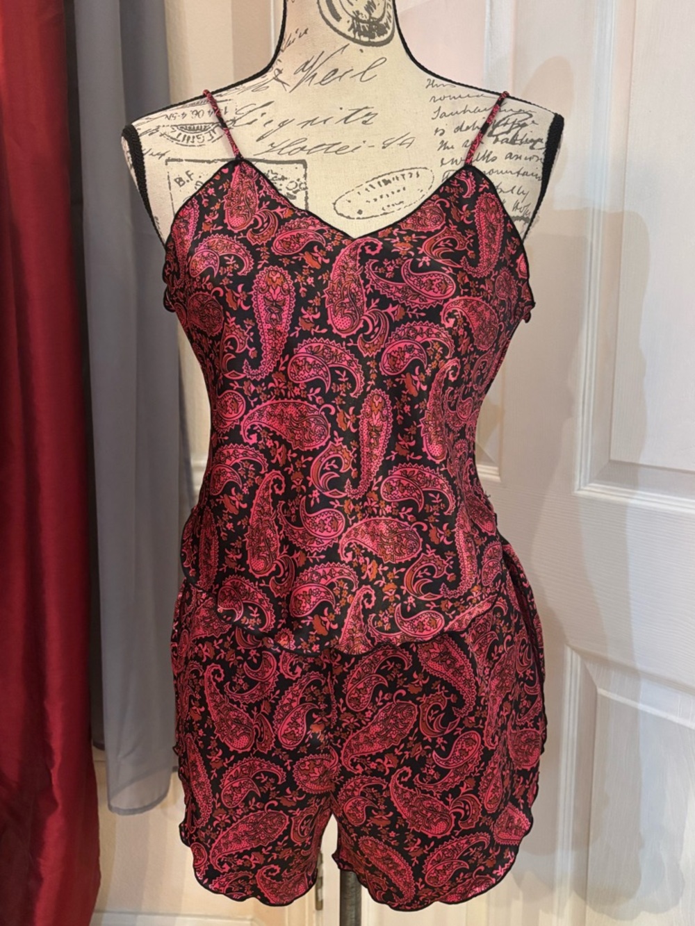 Vintage 90’s Paisley & Floral Camisole V-Neck Top & Matching Boxers
